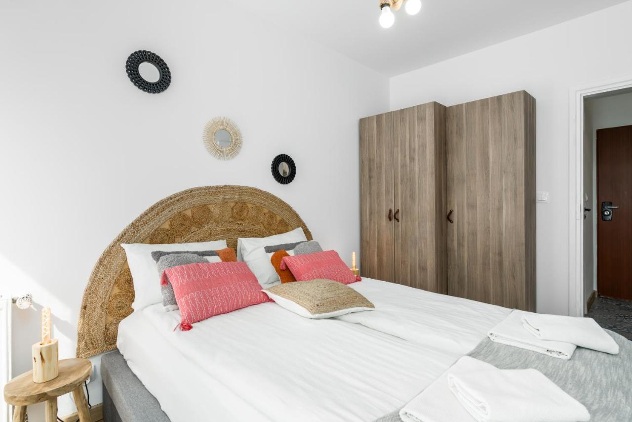 Sleepway Apartments - Boho Dream Poznan Ngoại thất bức ảnh